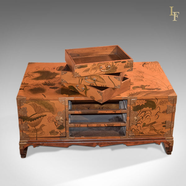 Lacquered Low Table in Japanese Taste, 20th Century - London Fine Antiques